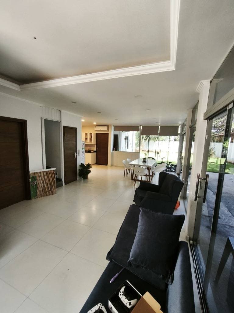 De hermosa casa en barrio cerrado la floresta – zona aeropuerto, foto 2