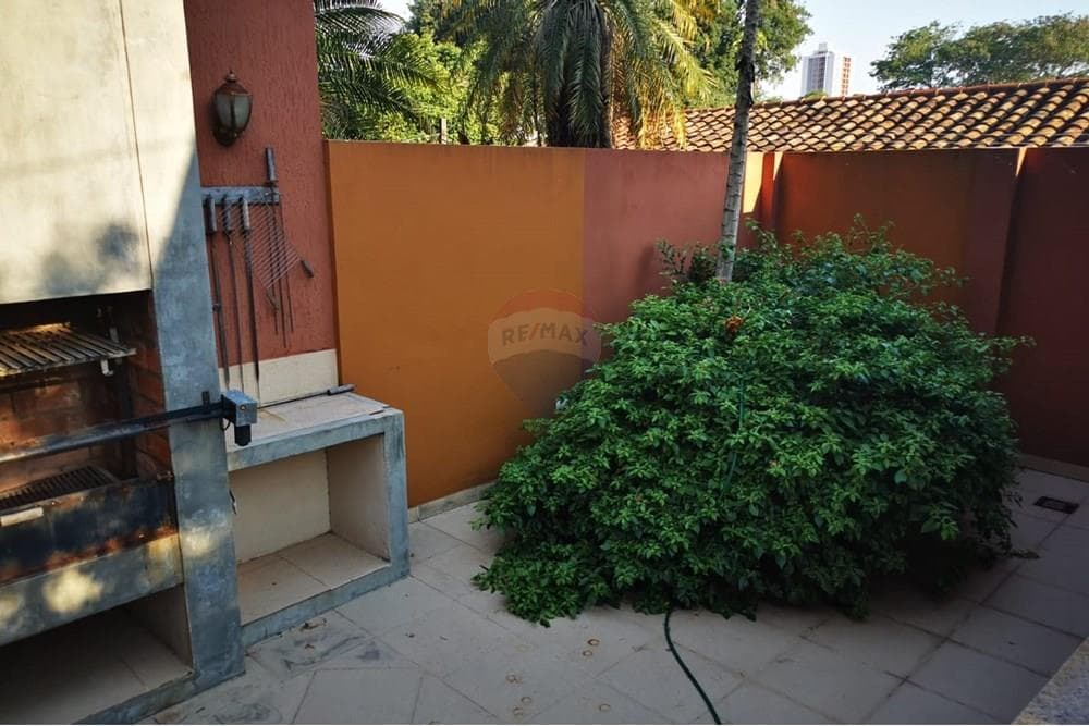 Residencia familiar en barrio sajonia, foto 5