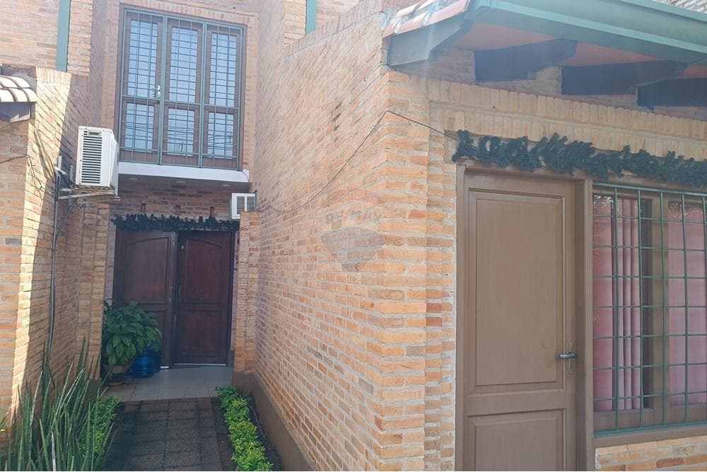 Vendo propiedad en Loma Pyta