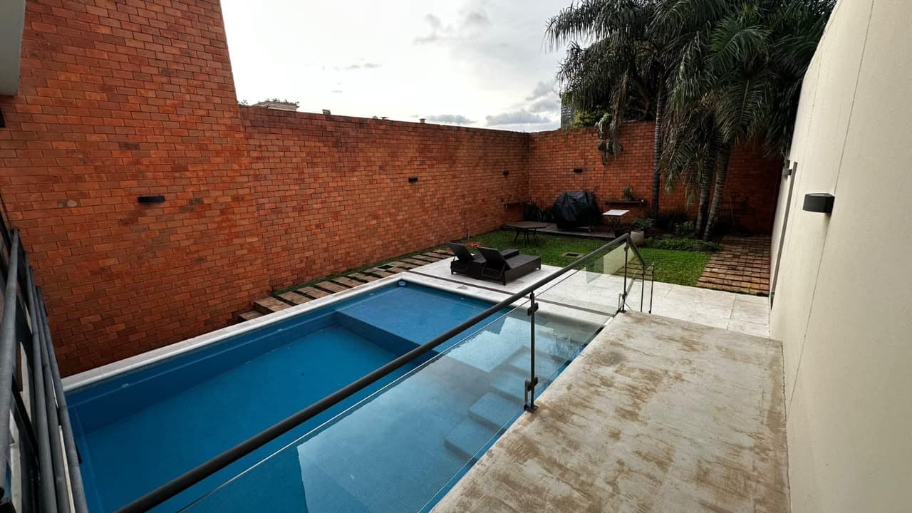 Exclusiva residencia en ycua sati, foto 4