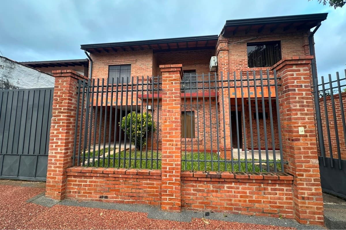 Alquiler Casa en Lambare, Barrio kennedy