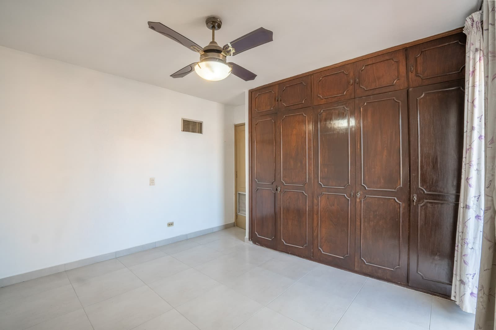 Departamento en Venta Edificio Aurora 1, Centro Histórico de Asunción, foto 2