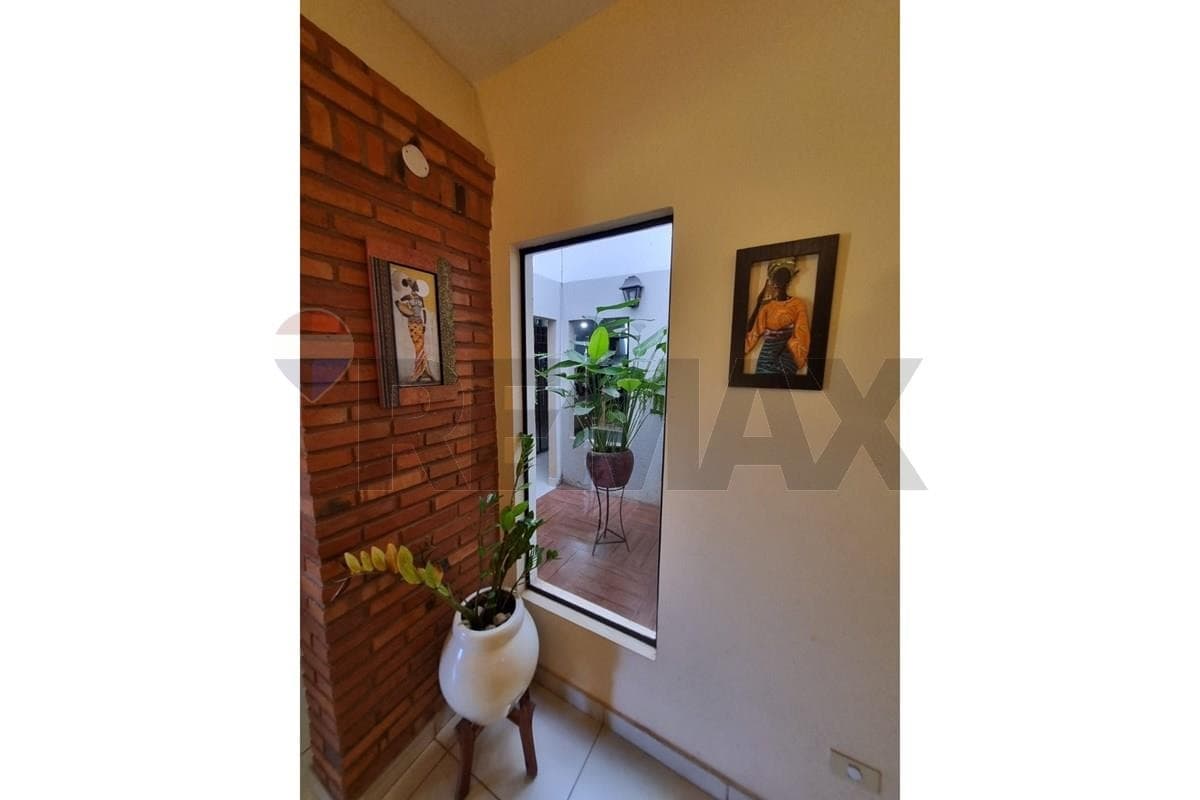 Casa En Venta Luque, foto 3