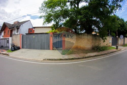 Casa Moderna en Venta en Luque - Cuarto Barrio