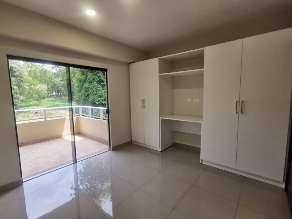 departamento de 2 dormitorios en Barrio San Vicente, foto 3