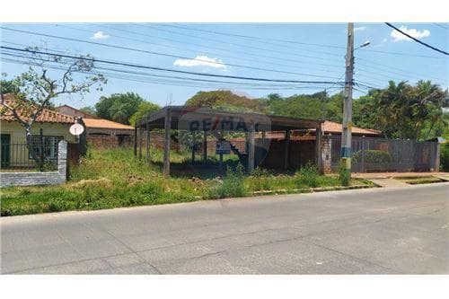 Vendo terreno en Luque