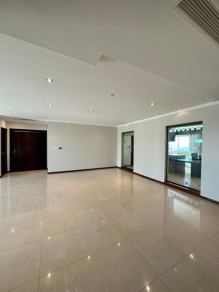 Alquiler De Penthouse En Edificio Martinica