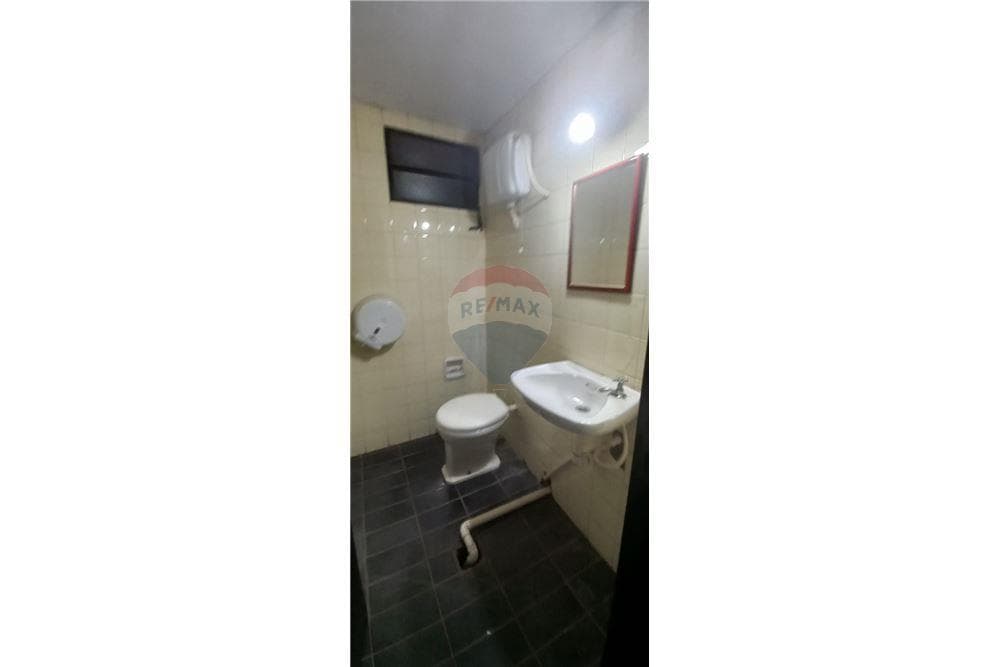 Local Comercial - Alquiler - Encarnación, Paraguay — foto 3