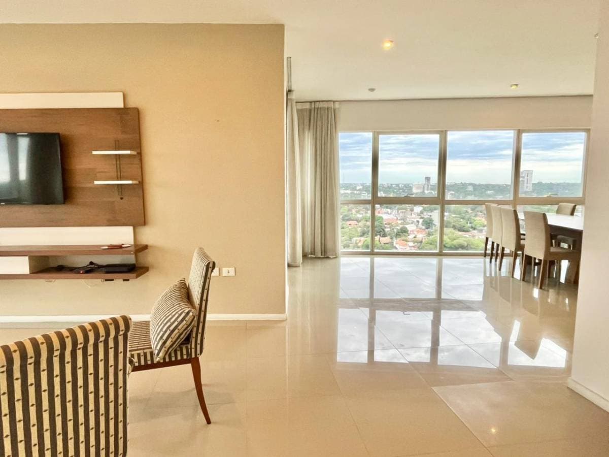 amoblado en la torre más icónica de Asunción, foto 5