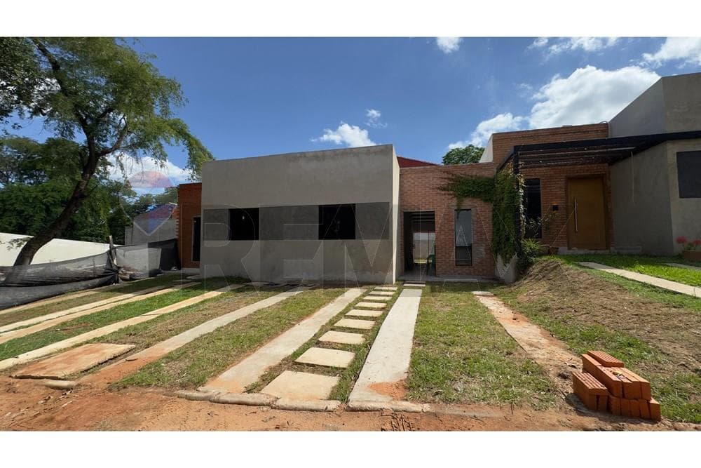 Chalet de 3 hab a estrenar en barrio cerrado