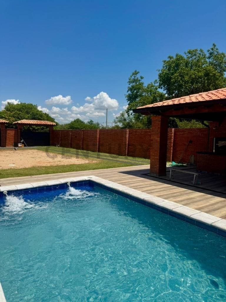 Vendo casa quinta en limpio zona plaza norte
