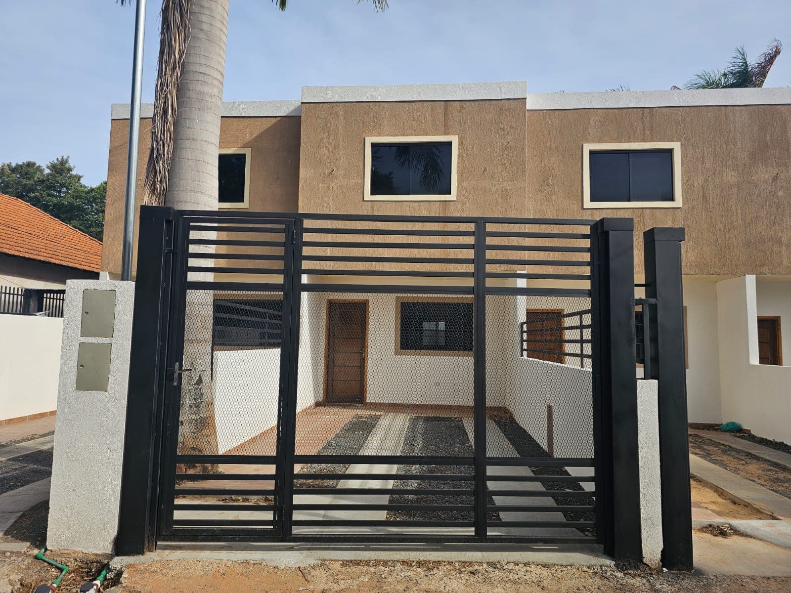 Duplex de 2 dormitorios en zona ita yvate y nanawa, Luque