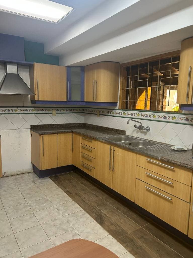 Hermosa Residencia en Alquiler — foto 5