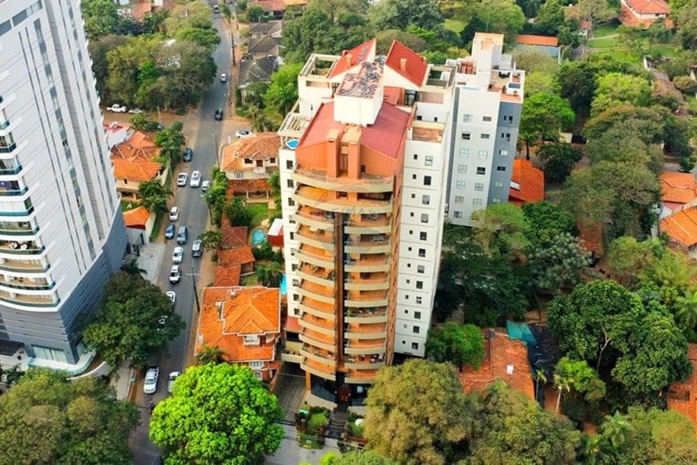 En venta semipiso sobre santa teresa - 280 m2