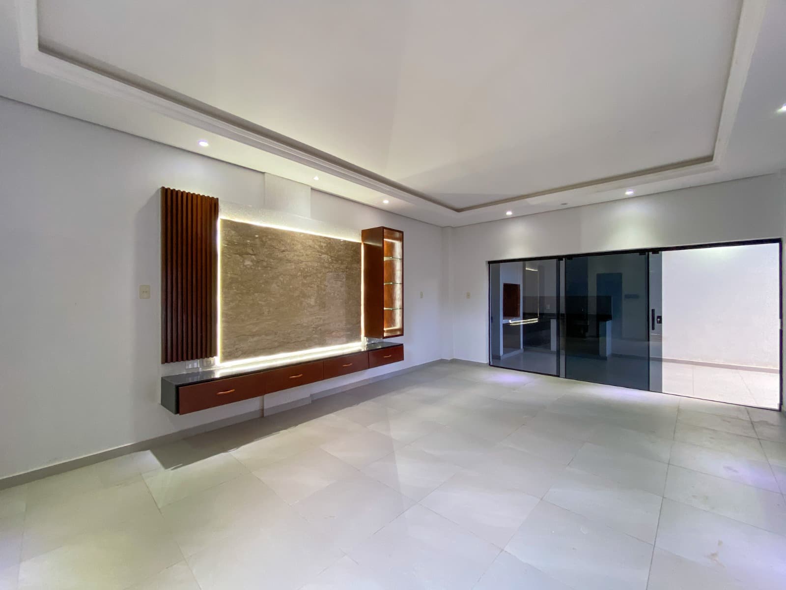 Hermoso y Amplio Duplex a Estrenar en Lambare, foto 3