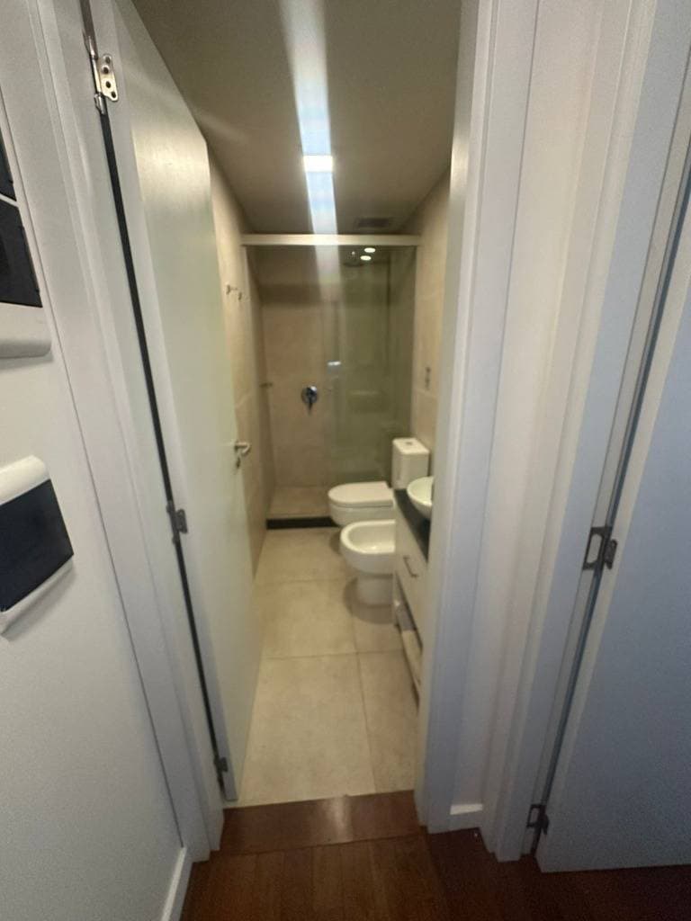 Departamento amoblado de 2 dormitorios en sky tower, ycua sati, asuncion, foto 2