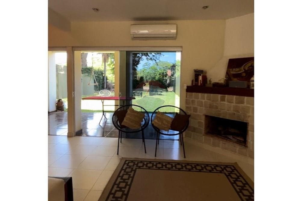 Hermosa casa con 4 hab, en Lambaré, foto 3