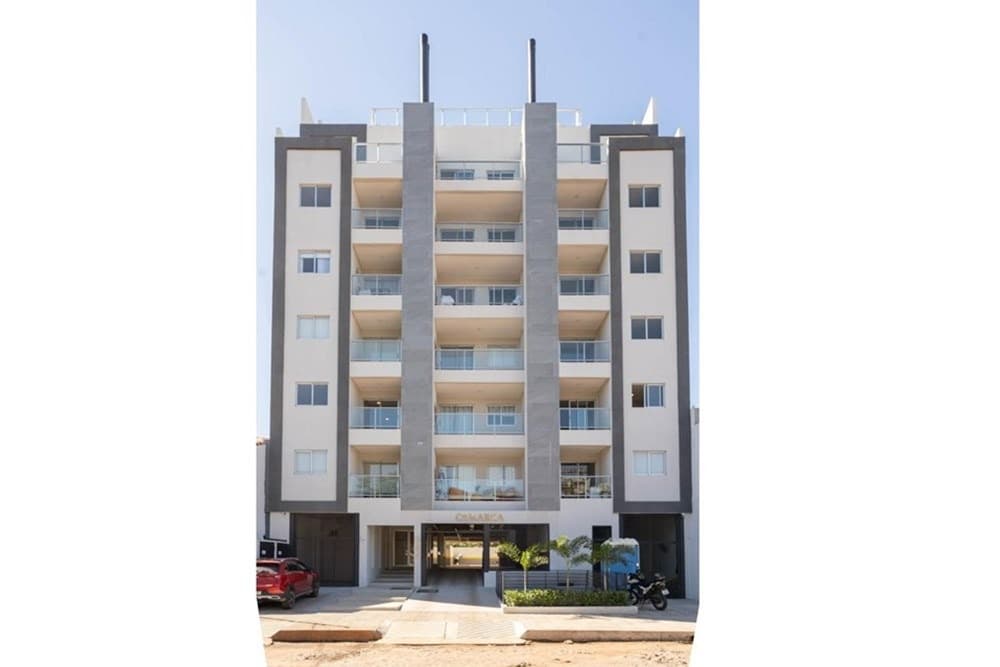 departamento en zona Los Laureles, foto 1
