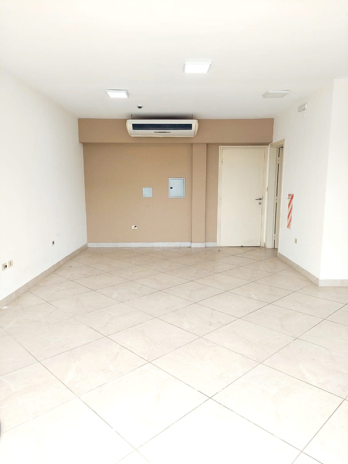 Departamento De 2 Habitaciones + área De Servicio, Zona FéLIX Bogado. cod 096, foto 1