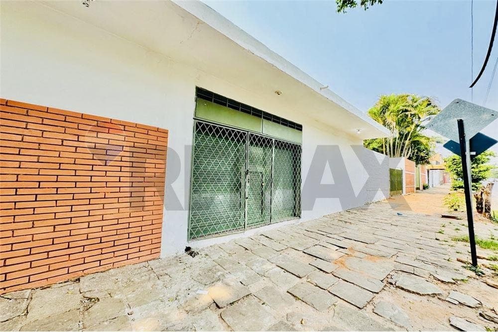 Salón comercial de 48 m2 a metros de esquina – San Lorenzo centro, foto 2