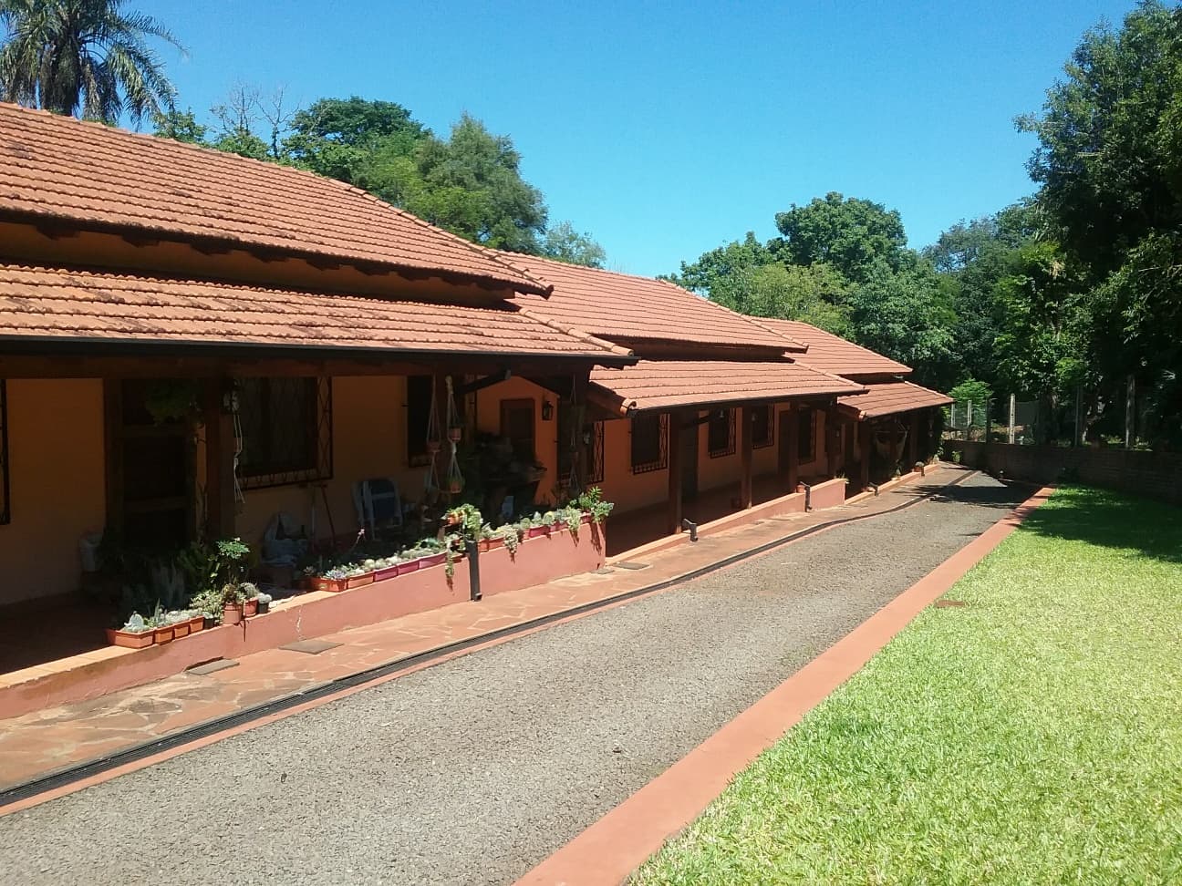 7 casas adosadas para alquiler con hermoso patio y plazas de garage — foto 4