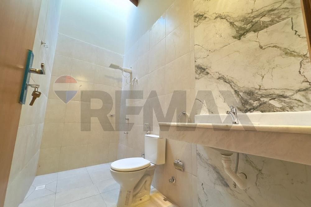 Casa - Venta - Luque, foto 5