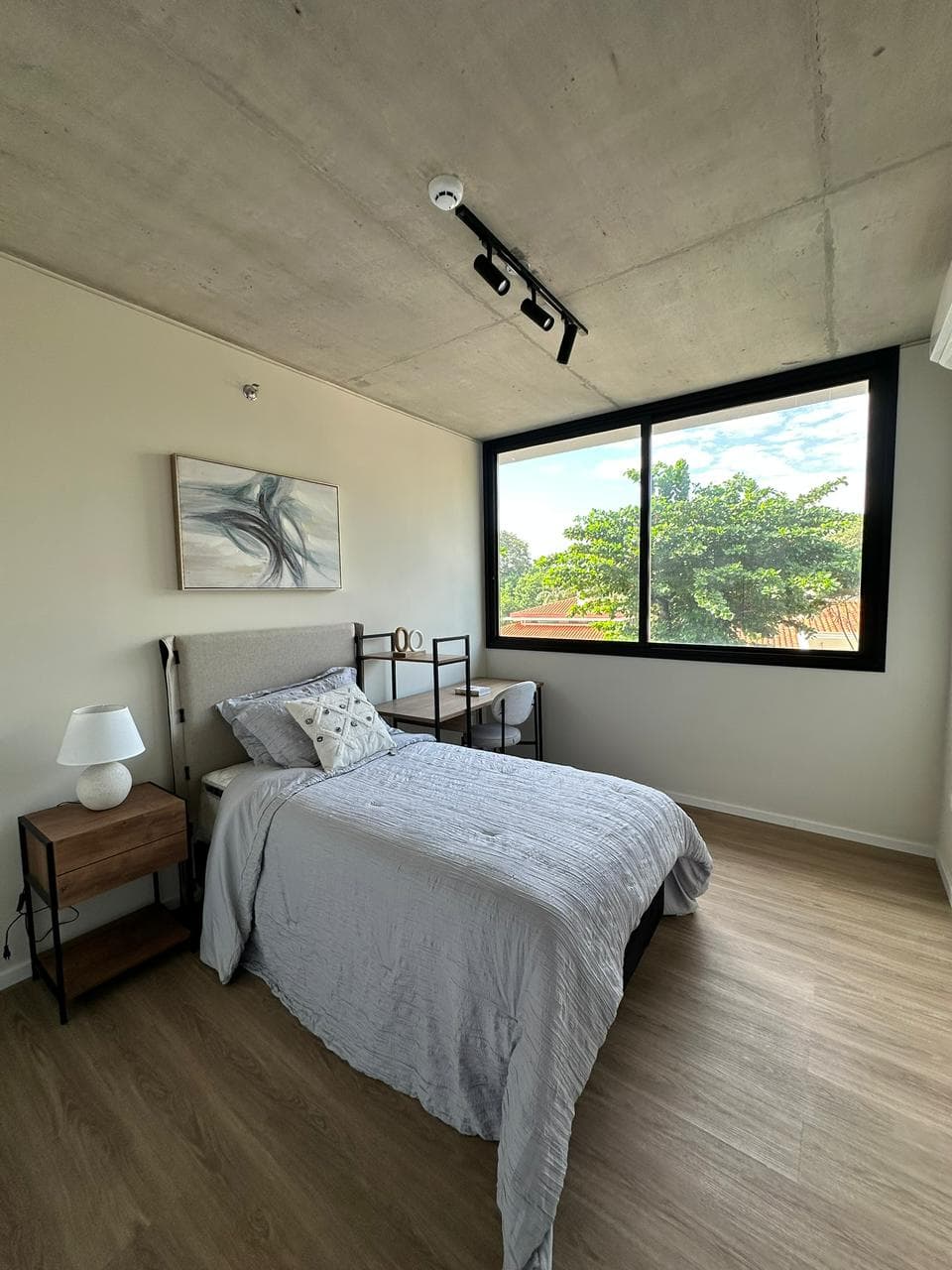Hermoso departamento en los laureles, foto 3