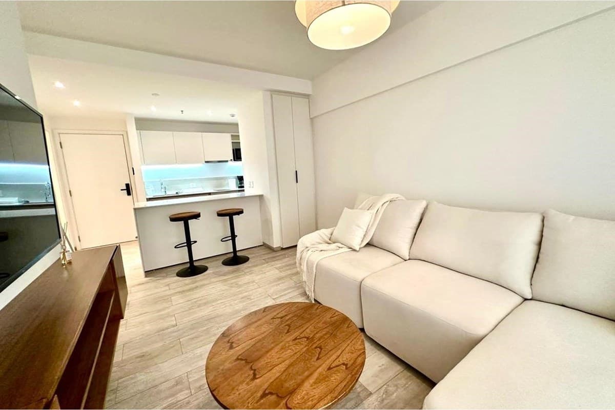 Departamento-Alquiler-Cesar López MoreiraLas Lomas (Carmelitas), Asunción, foto 1