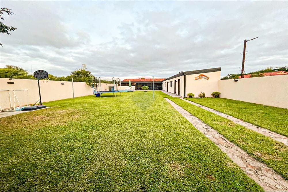En venta amplia casa en urb. Puerta del lago, foto 3