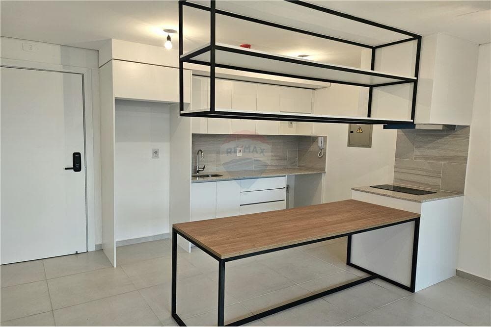 Inversión en Las Mercedes! A estrenar 1 hab + coch, foto 3
