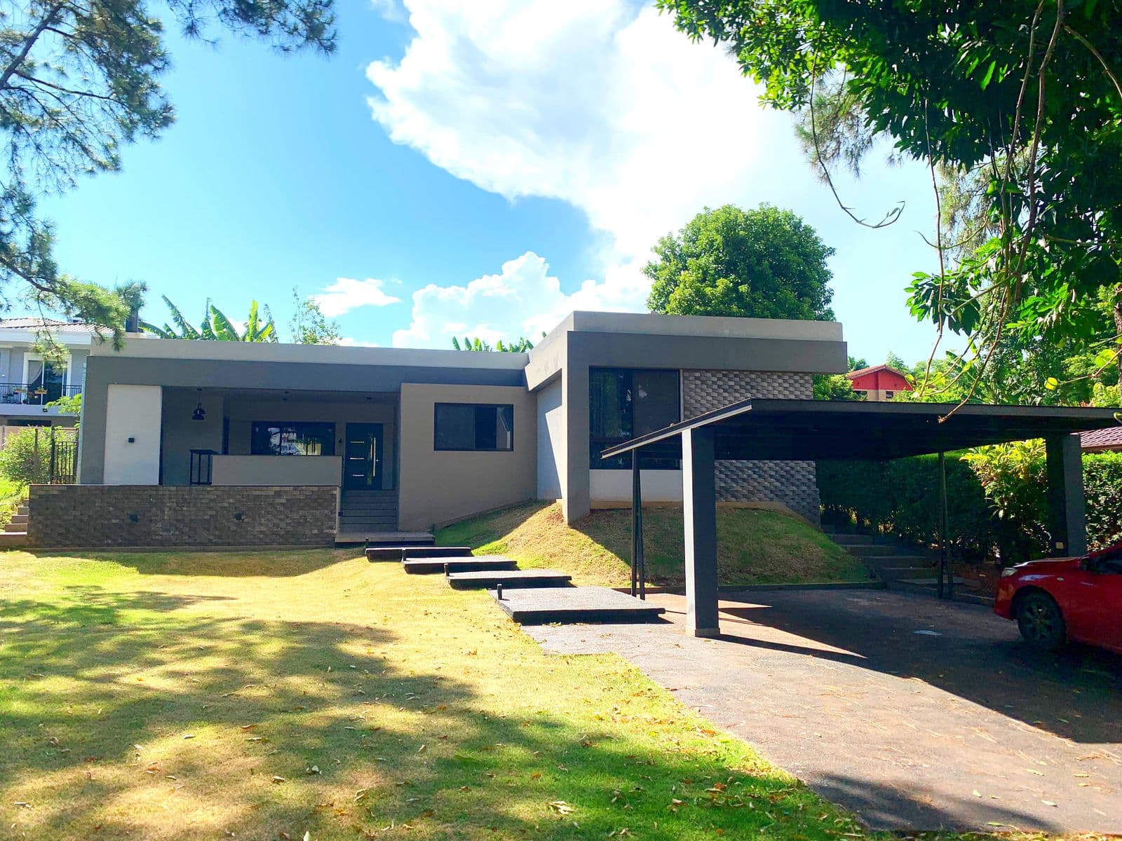 Alquilo hermoso departamento