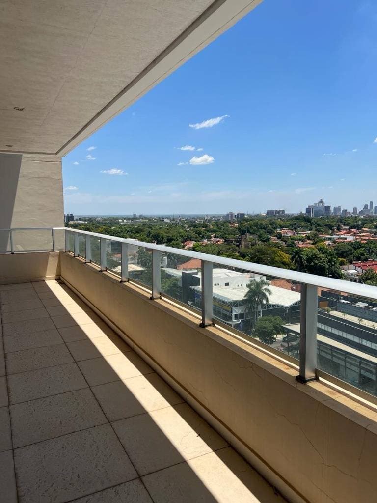 Amplio departamento en venta - edificio torre boggiani, foto 4