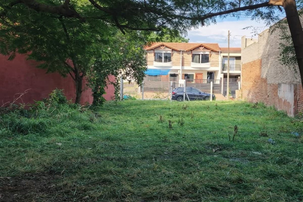 En venta Terreno en Fernando de la Mora, Villa Ofelia
