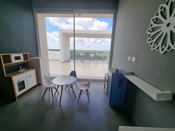 hermoso departamento de 2 dormitorios en el Edificio Trinity Towers — foto 5