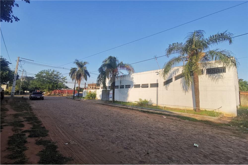 Tinglado con oficinas en Mariano Roque Alonso, foto 1