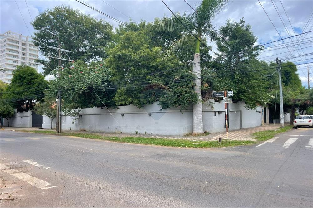 Oportunidad en Esq Bernardino Caballero casi Lillo — foto 1