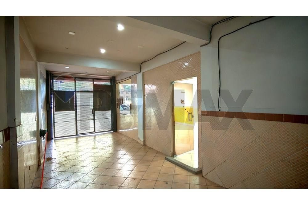Edificio Comercial s/ Ruta Mcal. Estigarribia, foto 3