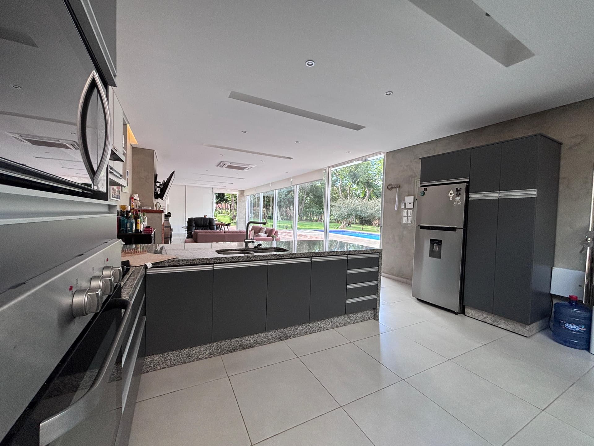 Casa en venta en San Bernardino! Amoblada!!, foto 4
