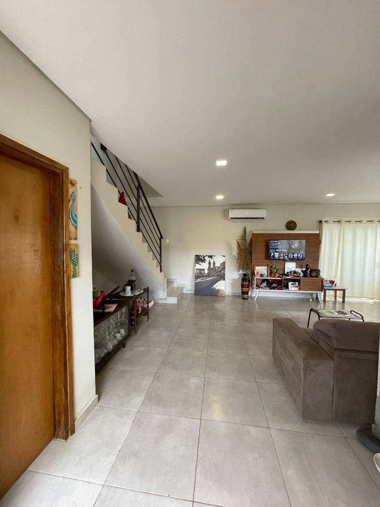 En venta duplex zona avenida nanawa Luque, foto 4