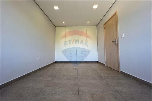Duplex-Venta-PY Central Luque Cañada Garay COD.185, foto 4