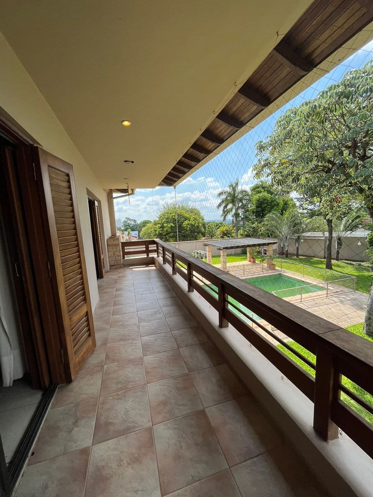 En venta lujosa residencia en barrio Jara, foto 4