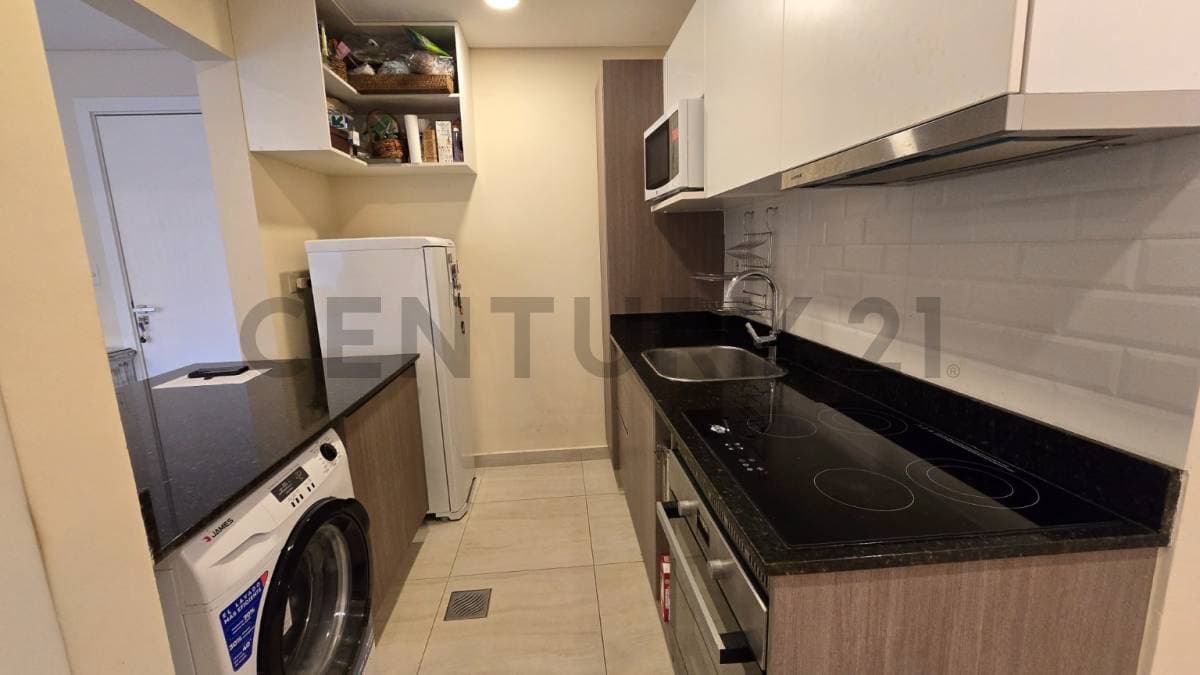 En alquiler departamento amoblado en barrio Recoleta de asuncion, foto 2