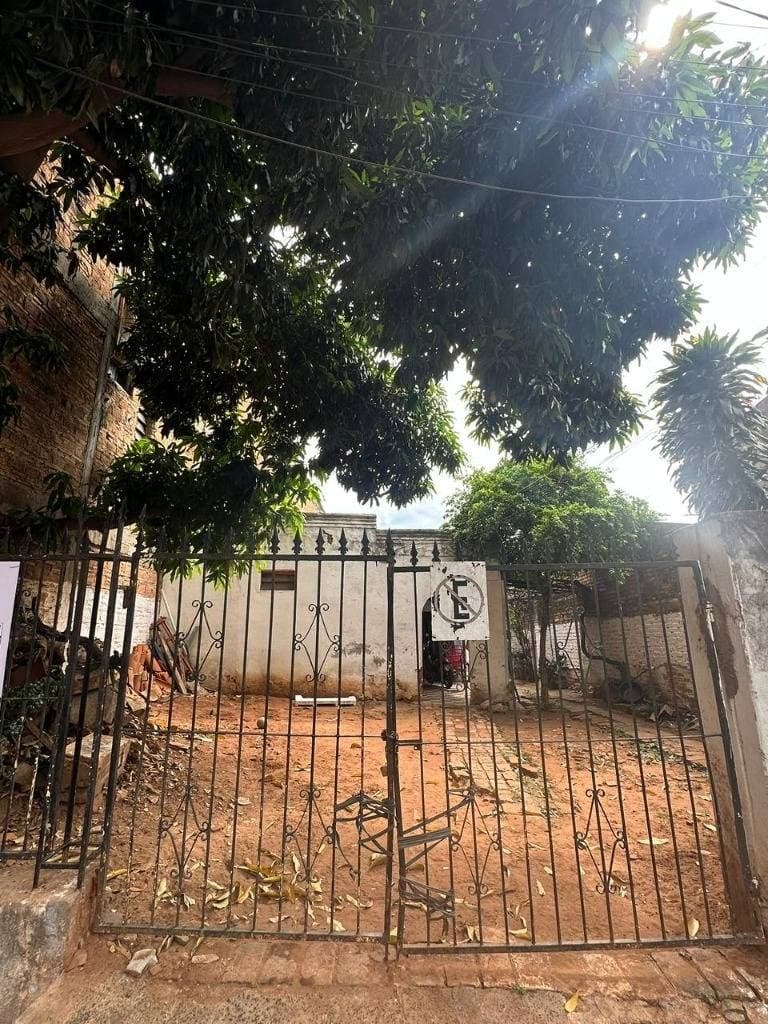Terreno en venta en el barrio pettirossi, Asunción, foto 3