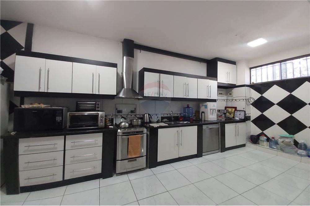 Oportunidad en villa Aurelia Tinglado en esquína, foto 3