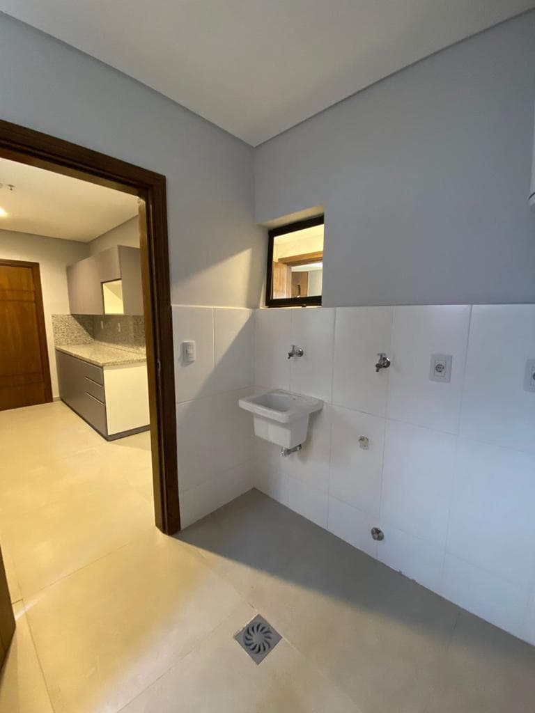 En alquiler departamento 2 dorm a estrenar en torre augusta — foto 4