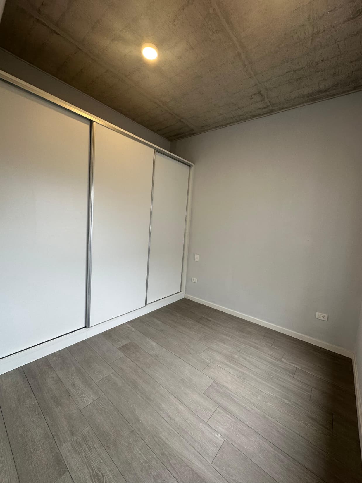 Departamento de 1 dormitorio en mio home Villa Morra — foto 4