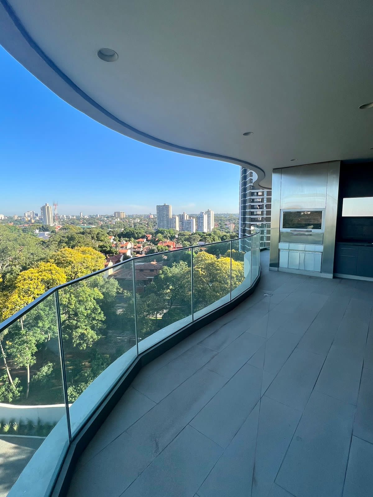 Alquilo departamento a estrenar en Jade Park 223 mt2