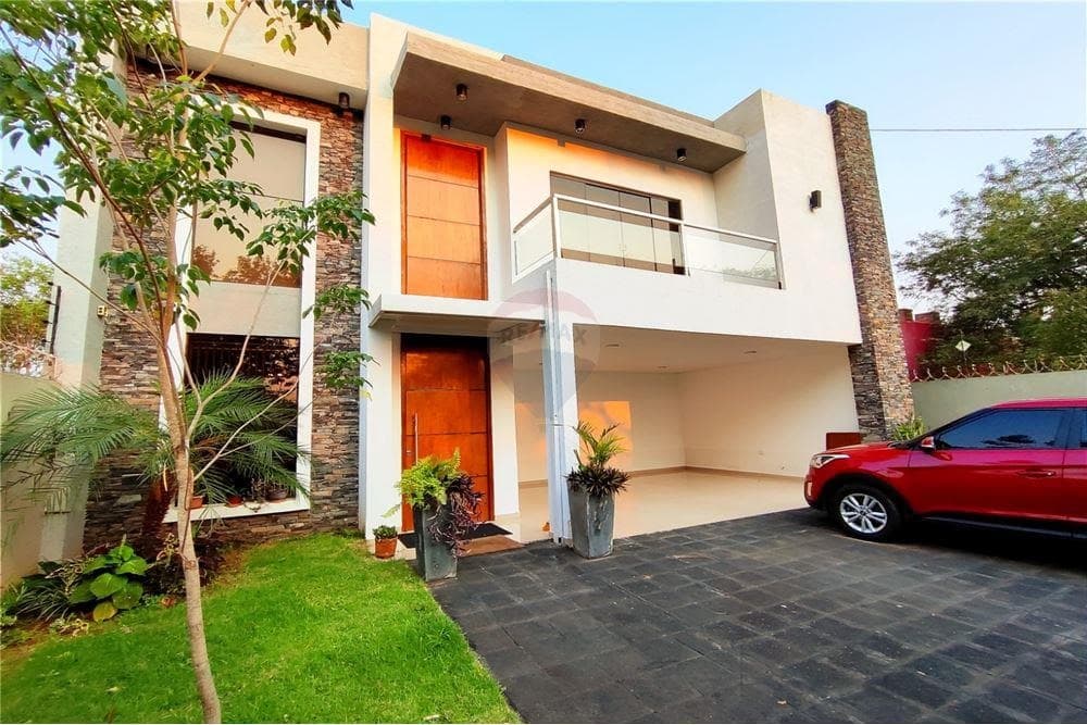 Casa en lambare kennedy a pasos de peron, foto 1