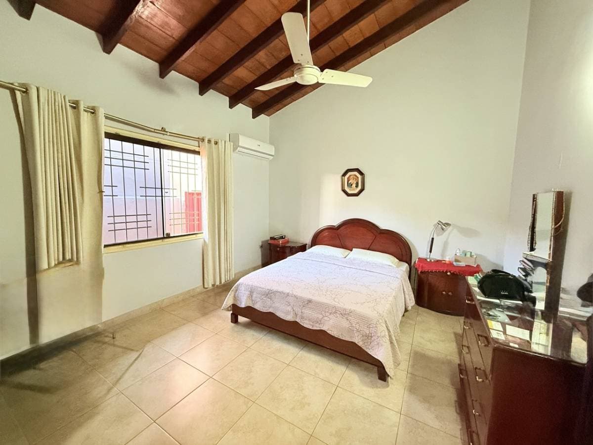 Casa ideal para vivienda o desarrollo barrio Herrera Asunción, foto 5