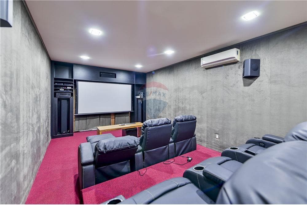 Residencia - Alquiler - Los Laureles, Paraguay — foto 2